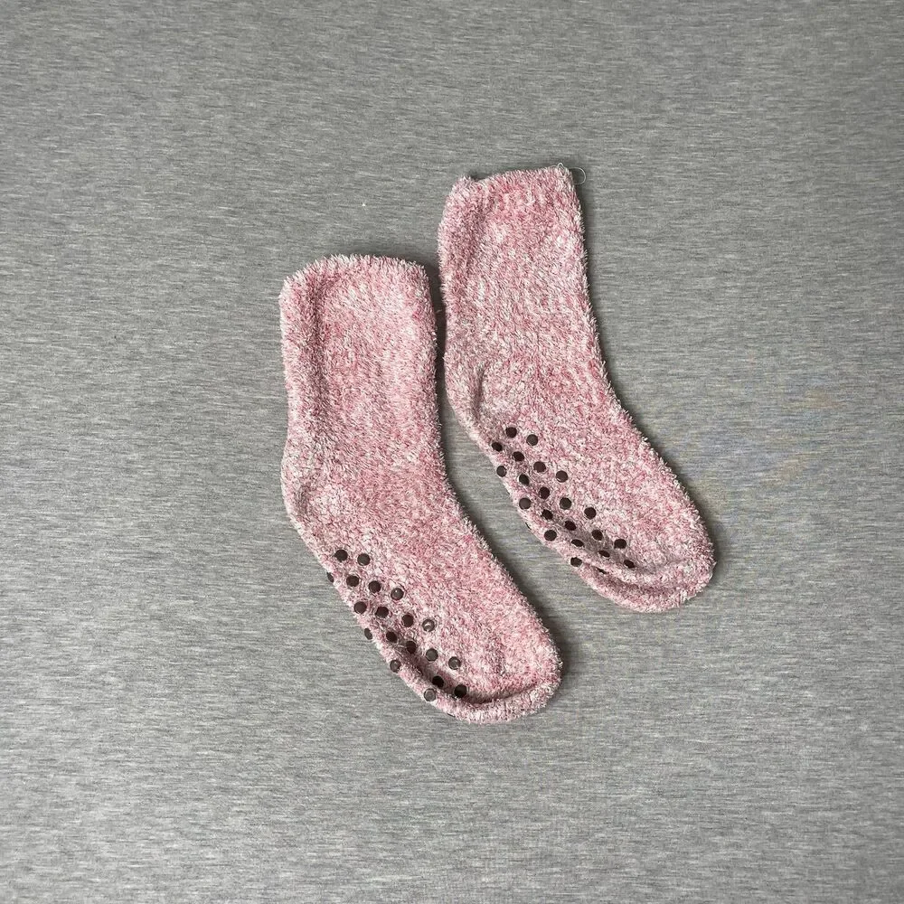 Victoria’s Secret PINK Soft Pink Cozy Plush Crew Socks
